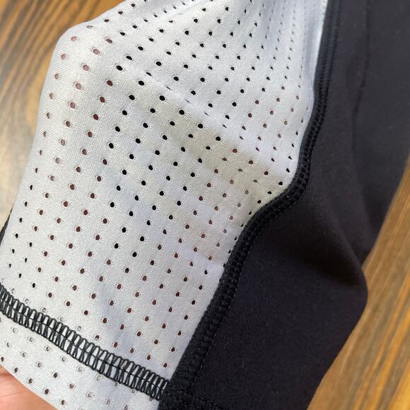 The North Face Flashdry Exterior Pocket Leggings Size S - Picture 7 of 16